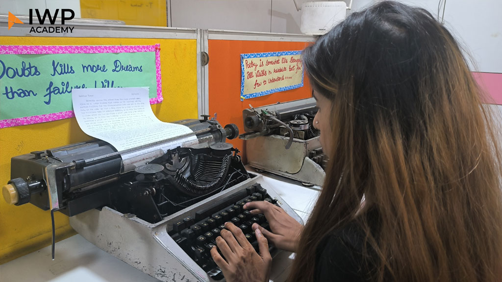 From Beginner to Expert: Essential Stenography Skills Guide — cover image