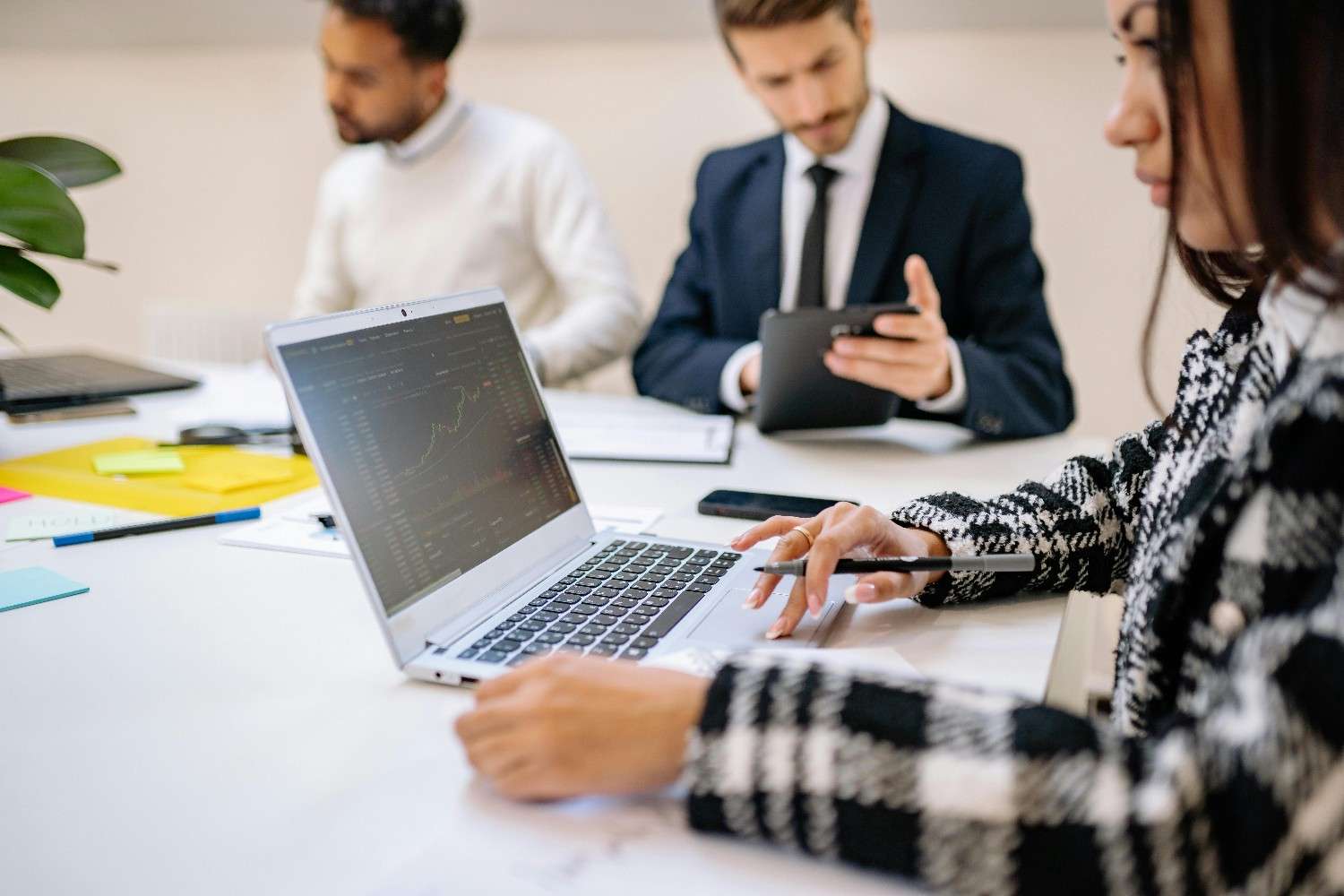 Why Digital Skills Are Becoming Essential in Today's World — cover